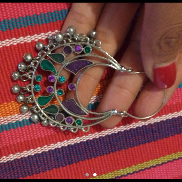 Urban outfitters earrings - Picture 2 of 2